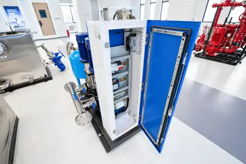 Внутренняя компоновка шкафа